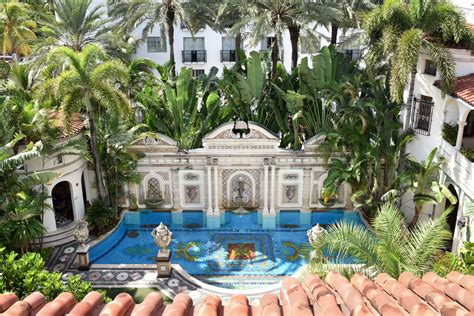 versace haus ocean drive|Gianni Versace's Mansion Is Now a Luxury Hotel .